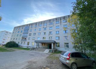 Продается 2-комнатная квартира, 35.5 м2, Коми, улица Космонавтов, 13