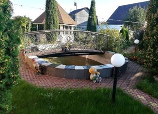 Продаю дом, 300 м2, рабочий посёлок Киевский