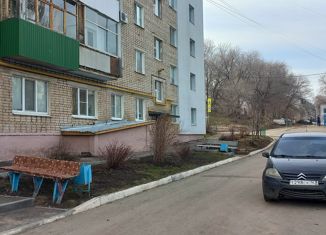 Продажа 2-комнатной квартиры, 43.8 м2, поселок городского типа Алексеевка, Ульяновская улица, 21