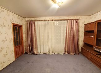 Продаю трехкомнатную квартиру, 66.6 м2, Красный Сулин, улица Суворова, 7