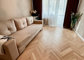 Продаю двухкомнатную квартиру, 62.8 м2, Пролетарск, Будённовский переулок, 229