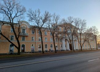 Продается 3-комнатная квартира, 79.1 м2, посёлок Стрельна, Санкт-Петербургское шоссе, 68/2