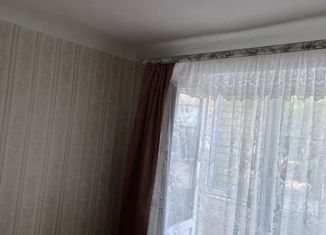 Продам двухкомнатную квартиру, 44.2 м2, поселок Кавказский, проспект Ленина, 13