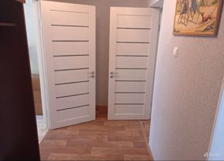 Продажа двухкомнатной квартиры, 52 м2, Окуловка, Уральская улица, 25