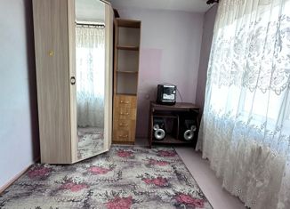 Четырехкомнатная квартира на продажу, 72 м2, Элиста, 6-й микрорайон, 11, 6-й микрорайон