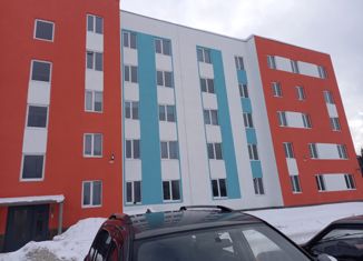 Продам 3-ком. квартиру, 80 м2, Подпорожье, проспект Кирова, 25к1