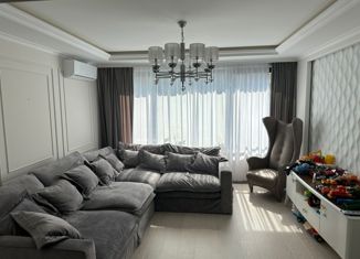 Продаю 2-комнатную квартиру, 90 м2, Москва, Новоясеневский проспект, 9, метро Ясенево