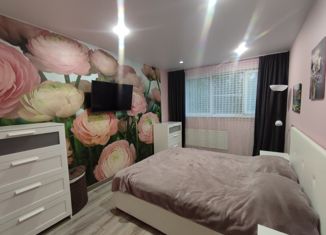 Продам 5-комнатную квартиру, 71.1 м2, Санкт-Петербург, улица Стойкости, 7, муниципальный округ Ульянка