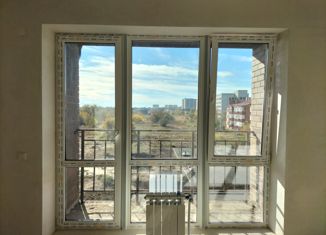 Продаю 3-ком. квартиру, 55.3 м2, Волгодонск, проспект Мира, 7/25И