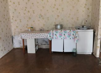 Продаю 2-ком. квартиру, 52 м2, поселок Кавказский, улица Старикова, 5