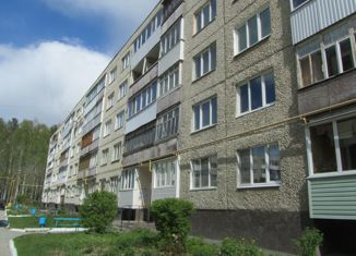 Продажа 2-комнатной квартиры, 53.3 м2, поселок городского типа Рефтинский, Молодёжная улица, 35