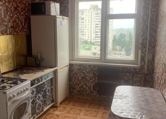 Продам двухкомнатную квартиру, 50 м2, Волгоград, улица 8-й Воздушной Армии, 47Б, район Семь Ветров