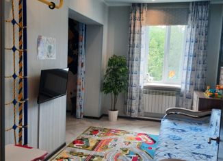 Продажа 3-ком. квартиры, 74.8 м2, Северск, улица Победы, 21