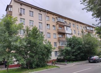 Продам 2-ком. квартиру, 46.1 м2, Москва, Угловой переулок, 4, метро Менделеевская