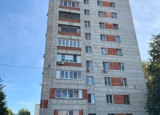 Продается 2-ком. квартира, 64.6 м2, Татарстан, улица Сафиуллина, 56