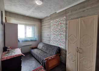 Продам 2-ком. квартиру, 28 м2, Батайск, улица Ворошилова, 8к4