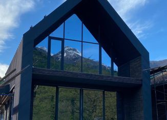 Продажа дома, 90 м2, посёлок городского типа Красная Поляна, улица Защитников Кавказа, 36