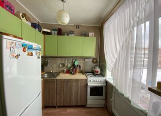 Продам 2-комнатную квартиру, 43.3 м2, посёлок Ува, улица Карла Маркса, 27