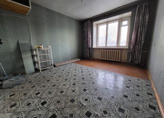 Продается комната, 50 м2, Екатеринбург, улица Титова, 27А, улица Титова