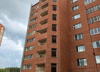 Продается 3-комнатная квартира, 74.7 м2, Пермь, улица Адмирала Ушакова, 36Б, жилой район Нижняя Курья