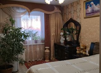 Продается 3-ком. квартира, 65 м2, Тулун, улица Ленина, 31