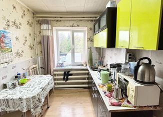 Продаю 2-ком. квартиру, 42.7 м2, Сокол, улица Водников, 27