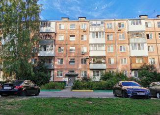 Продается 3-комнатная квартира, 56.6 м2, Тольятти, улица Мира, 110, Центральный район