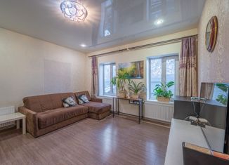 Продажа дома, 240 м2, Екатеринбург, метро Уралмаш, Орловская улица, 55