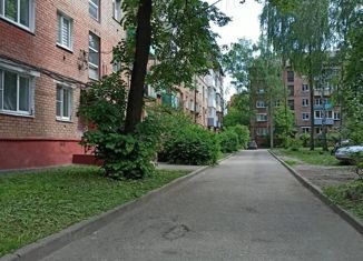 Продажа 2-комнатной квартиры, 42 м2, Ярославль, улица Павлова, 33, район Нефтестрой