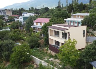 Продам дом, 150 м2, поселок городского типа Краснокаменка, Алуштинская улица