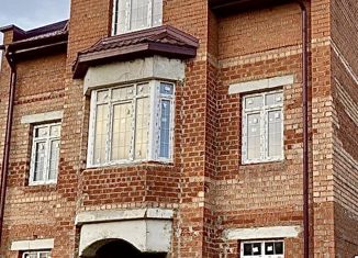 Продается дом, 180 м2, деревня Петровское