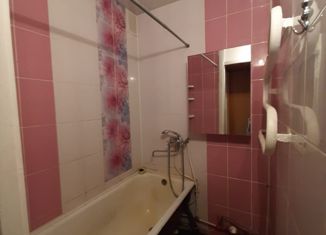 Продажа двухкомнатной квартиры, 43.4 м2, Камышин, улица Гагарина, 155