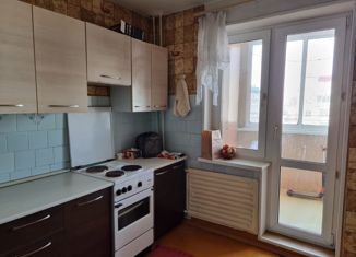 3-ком. квартира на продажу, 66.6 м2, Артём, Михайловская улица, 3