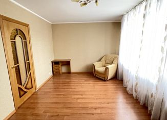 Продаю 2-комнатную квартиру, 64.8 м2, Брянск, улица Крахмалёва, 35