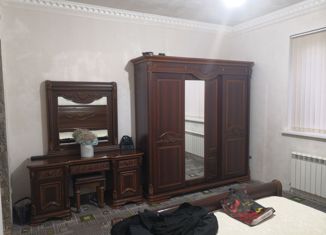 Продаю дом, 245 м2, Нальчик, улица Кашежева, 12