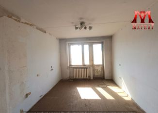 Продается двухкомнатная квартира, 39.6 м2, Артём, улица Фрунзе, 42