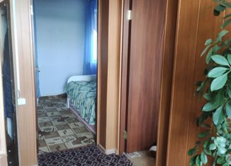 Продается 3-комнатная квартира, 63.1 м2, Самарская область, улица Дзержинского, 2