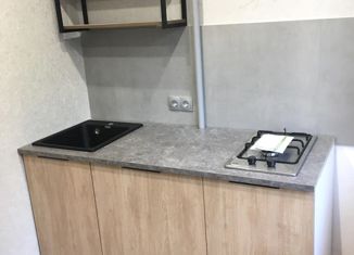 Продаю 1-ком. квартиру, 30 м2, Самара, улица Энтузиастов, 93, метро Спортивная