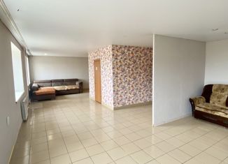 Продаю двухкомнатную квартиру, 51.4 м2, Мелеуз, улица Ленина, 224