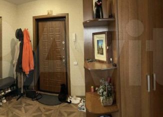Продается трехкомнатная квартира, 58.2 м2, Клинцы, улица Мира, 46