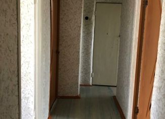 Продается 3-ком. квартира, 52 м2, поселок Яшкуль, квартал Микрорайон, 1