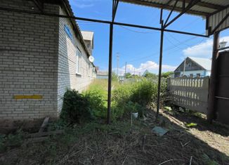 Продаю 1-комнатную квартиру, 146 м2, поселок городского типа Шемышейка, Узинская улица, 3