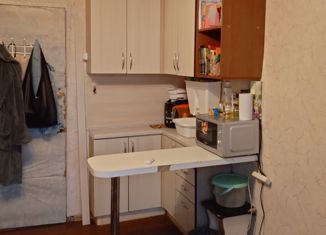 Продам комнату, 12.5 м2, Смоленск, улица Попова, 38Ак2, Промышленный район