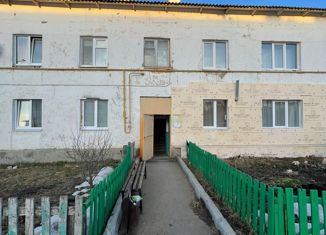 Продается 2-комнатная квартира, 41 м2, село Верхние Киги, улица Микрорайон, 10