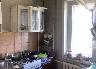 Продается трехкомнатная квартира, 69.3 м2, село Парабель, улица Куйбышева, 2