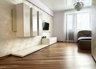 Трехкомнатная квартира на продажу, 77 м2, Москва, Новоясеневский проспект, 32к1, Новоясеневский проспект