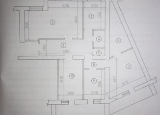 Продается 4-комнатная квартира, 100.6 м2, Новотроицк, Советская улица, 82