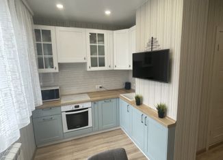 Продаю однокомнатную квартиру, 37.7 м2, Москва, улица Декабристов, 28к2, улица Декабристов