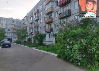 Продаю 2-ком. квартиру, 48.3 м2, Жуков, Сосновая улица, 2