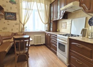 Продажа трехкомнатной квартиры, 95 м2, Республика Башкортостан, Нежинская улица, 3